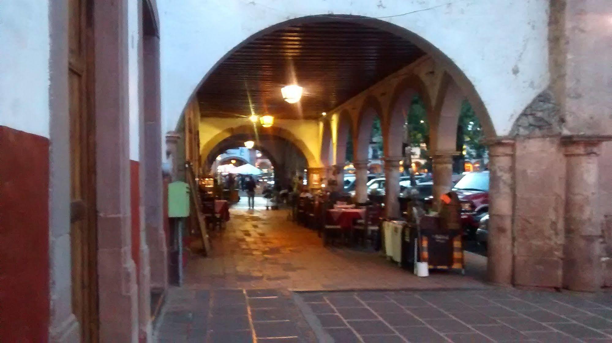 Hotel Casa Del Naranjo Pátzcuaro Zewnętrze zdjęcie